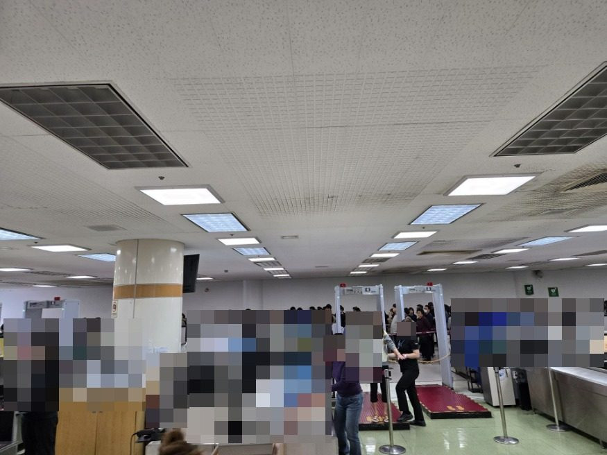 김포공항 국제선 출국 완벽 가이드: 셀프 수하물 위탁부터 보안검색까지 총정리 13번 사진